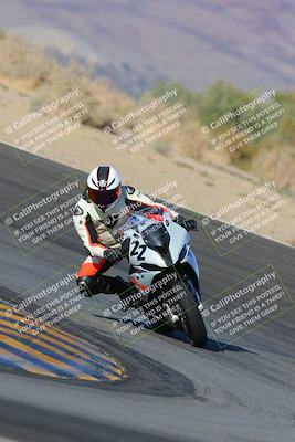 media/Dec-18-2022-SoCal Trackdays (Sun) [[8099a50955]]/Turn 10 (140pm)/